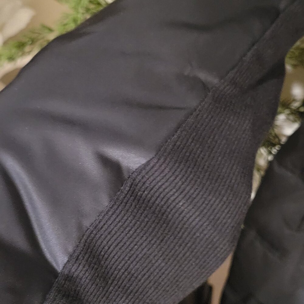 ELIE TAHARI black down-filled puffer coat BNWT - Picture 2 of 12